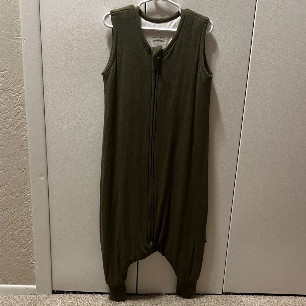 Cozy Sleeveless Green Sleep Sack for Kids